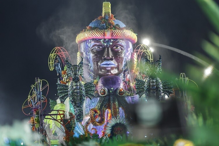 Accident at Rio Carnival Parade