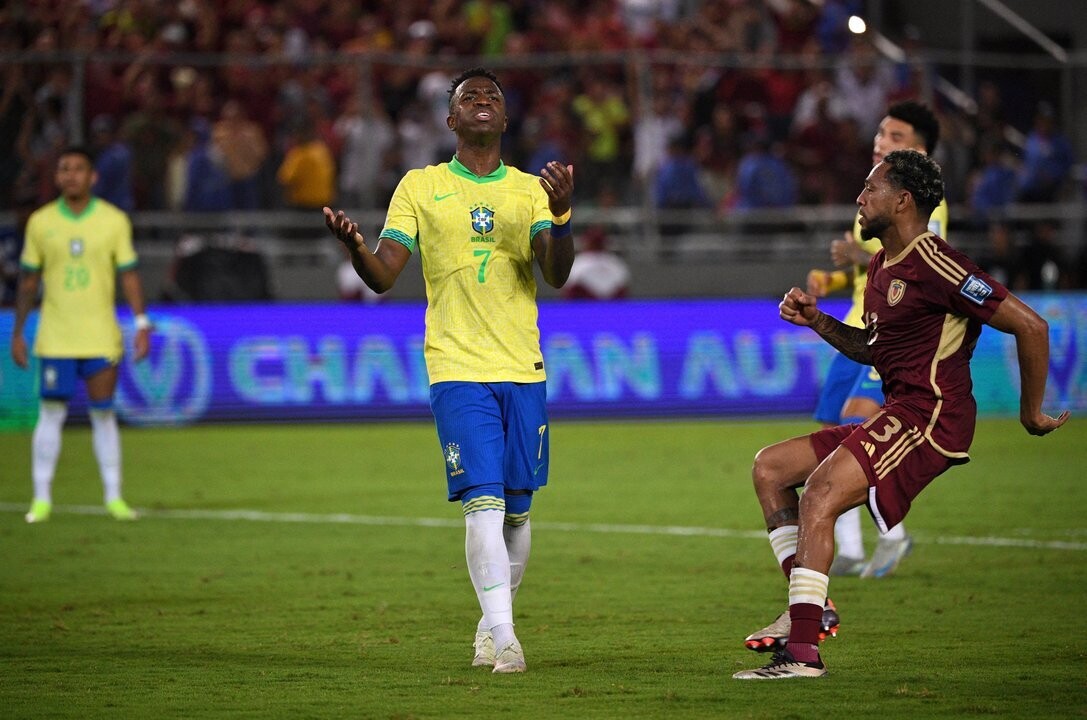 Brazil Draws with Venezuela 1-1 in World Cup Qualifier