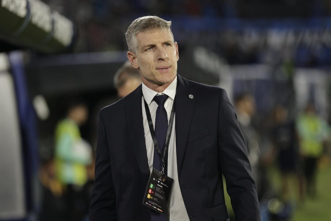 Argentine Coach Martín Palermo Considered for Remo Head Coach Position