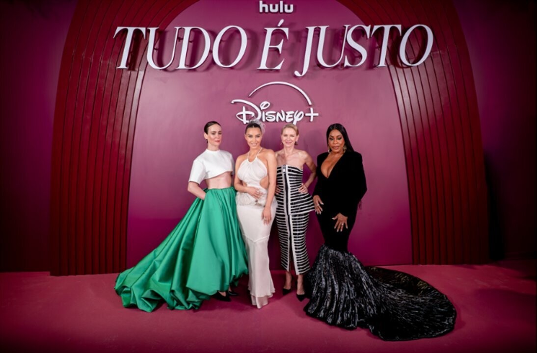 Stars of 'Todo Vale' Attend Premiere in Rio de Janeiro