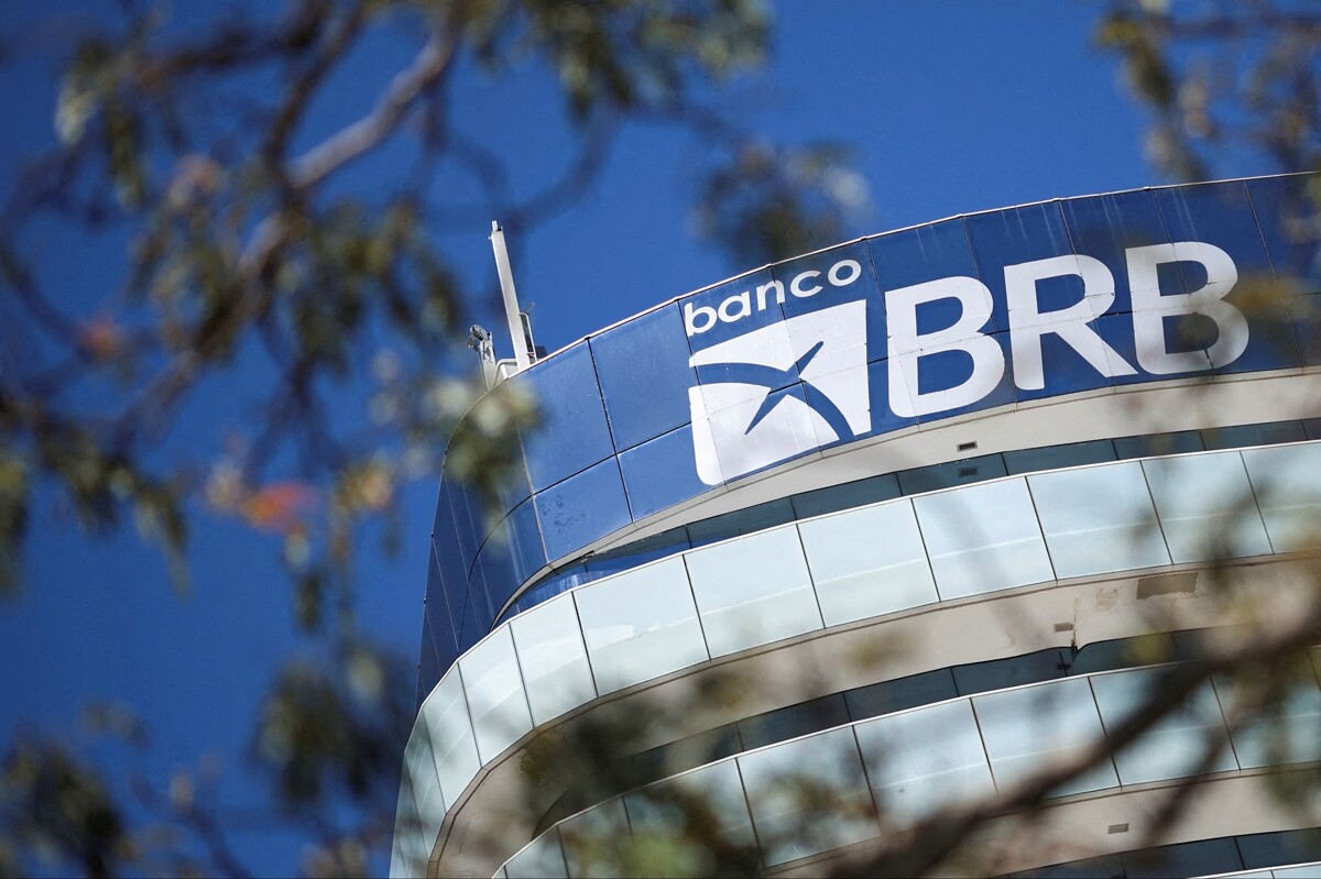 Brazil's Victor and UAE Investors Acquire Banco Master Bank