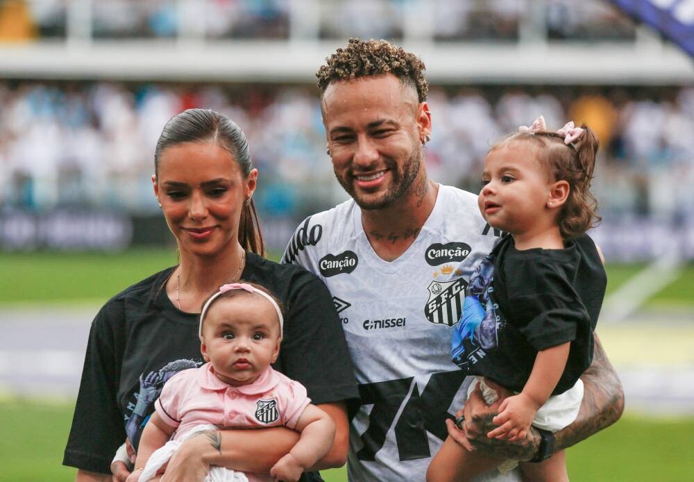 Neymar admits to seeking psychological help