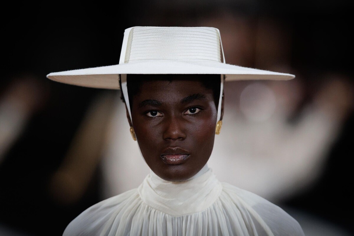 57-я выставка São Paulo Fashion Week начинается с поэтического шоу Aluf