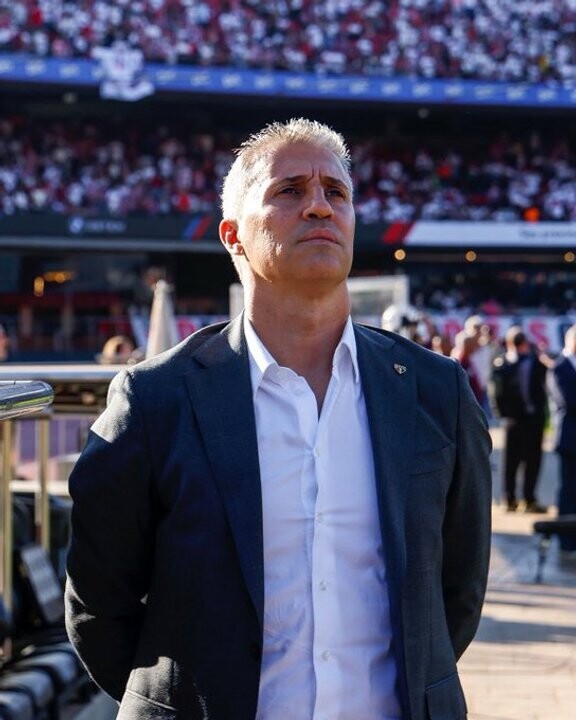 Hernan Crespo leaves Sao Paulo head coach role