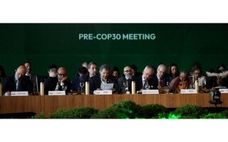 World Reaches Climate Finance Deal Without Mentioning Fossil Fuels