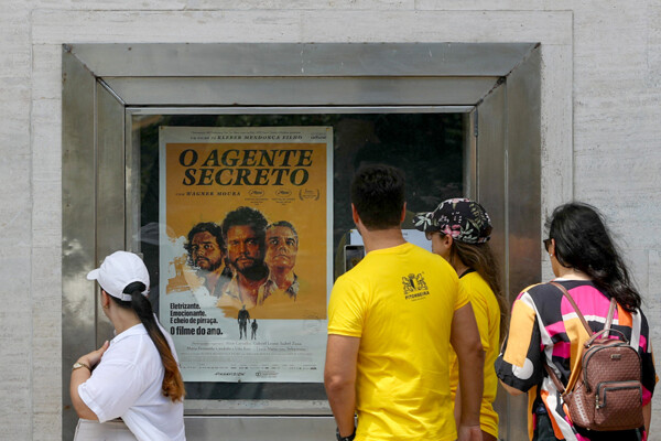 Oscars Boost Visits to 'The Secret Agent' Filming Locations in Recife