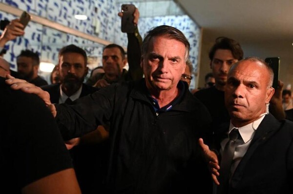 Former Brazilian President Jair Bolsonaro discharged from hospital to serve house arrest