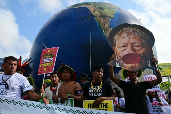 Thousands Protest in Brazil for Planet Protection