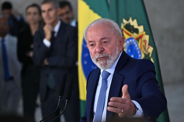 Президент Бразилии защищает независимость валюты БРИКС