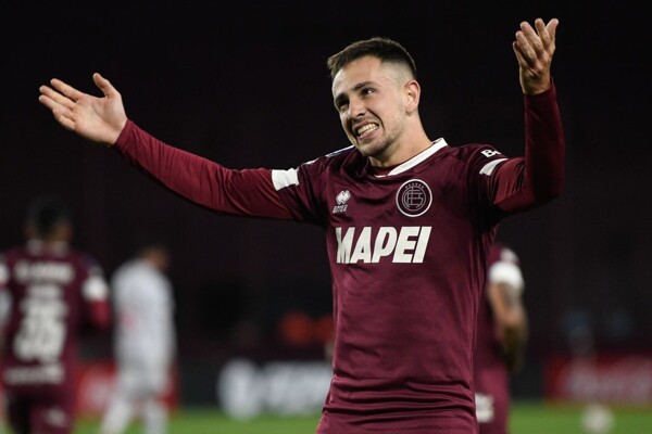 Полуфинальное противостояние: Ланус против Крузейро в КубкеSudamericana