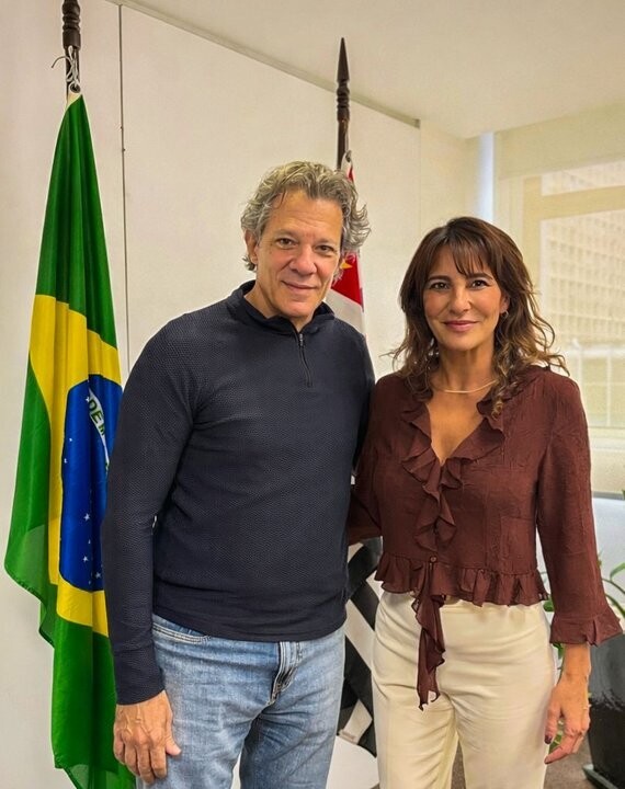 Argentine Deputy Discusses Bilateral Relations with Brazil's Finance Minister
