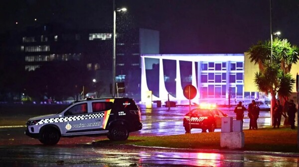Взрывы возле Верховного суда Бразилии привели к смерти
