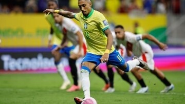 Бразилия доминирует над Перу с победой 4-0 в квалификации чемпионата мира