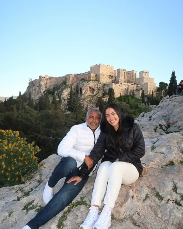 Brazilian footballer Romario splits with young girlfriend